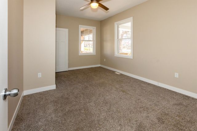 2406 Woodland Avenue, Des Moines, IA 50312