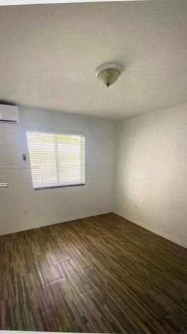 7637 NW 3rd Ave 1, Miami, FL 33150