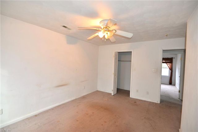 2011 Holladay ST, Portsmouth, VA 23704