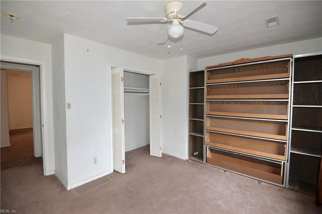 2011 Holladay ST, Portsmouth, VA 23704