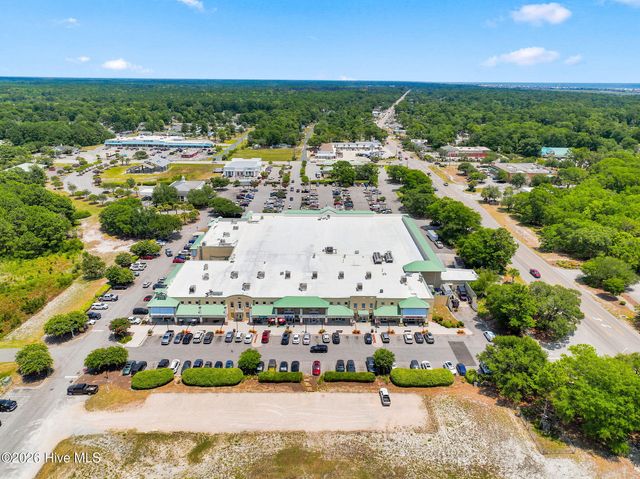 7605 Privateer Loop, Sunset Beach, NC 28468