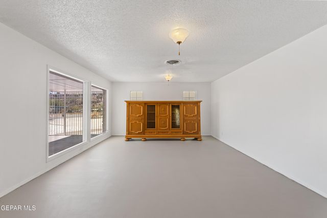 3029 MESA VERDE Lane, El Paso, TX 79904