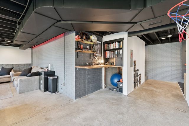 1105 NE Harvey Street, Grimes, IA 50111