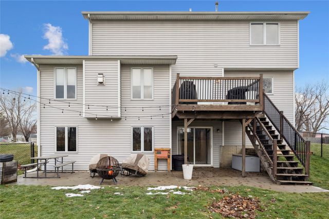 1105 NE Harvey Street, Grimes, IA 50111