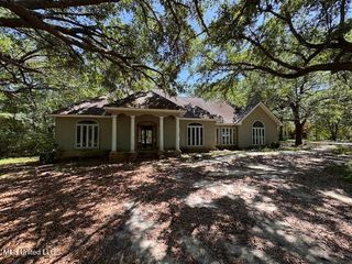24172 Ashleigh Drive, Gulfport, MS 39503