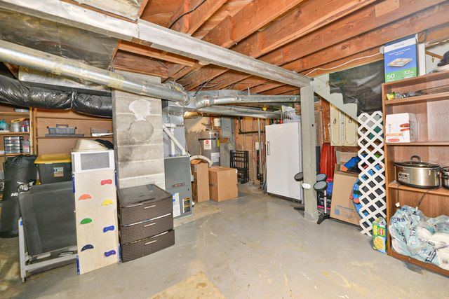 5925 N Ridgeview Pl, Spokane, WA 99205
