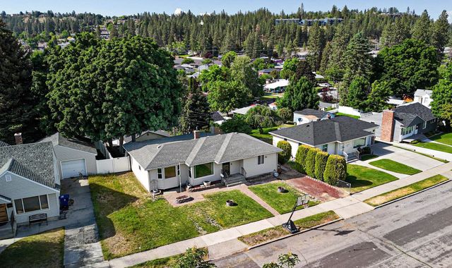 5925 N Ridgeview Pl, Spokane, WA 99205