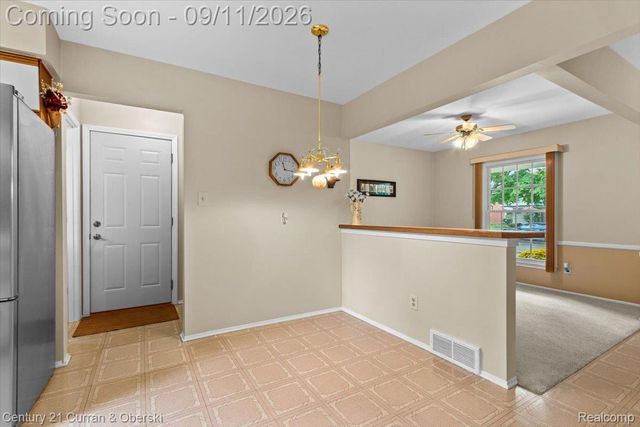 31613 Grennada Street, Livonia, MI 48154