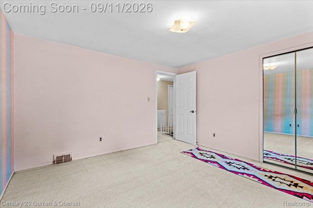 31613 Grennada Street, Livonia, MI 48154