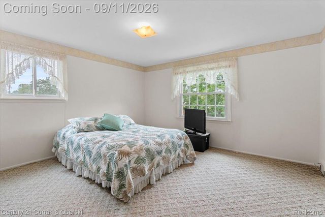 31613 Grennada Street, Livonia, MI 48154