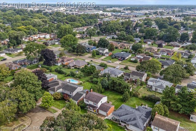 31613 Grennada Street, Livonia, MI 48154
