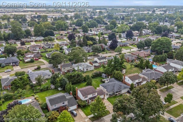 31613 Grennada Street, Livonia, MI 48154