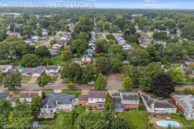 31613 Grennada Street, Livonia, MI 48154