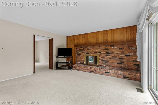 31613 Grennada Street, Livonia, MI 48154
