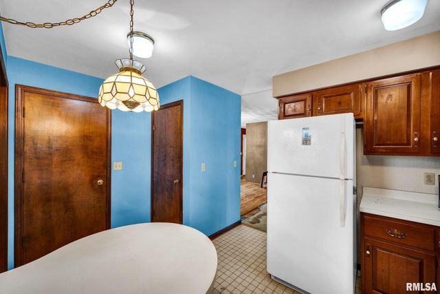 4330 S Banbury Cove, Mapleton, IL 61547
