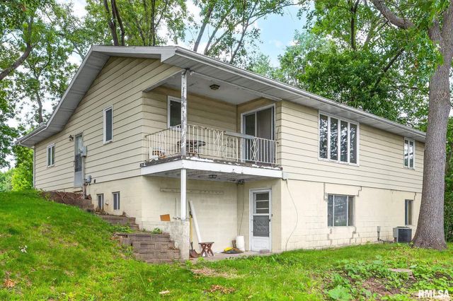 4330 S Banbury Cove, Mapleton, IL 61547