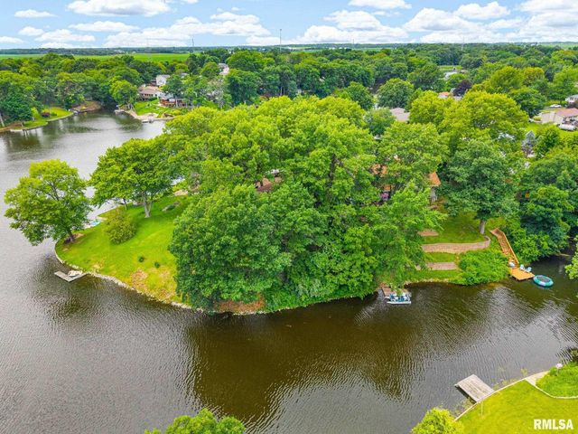 4330 S Banbury Cove, Mapleton, IL 61547
