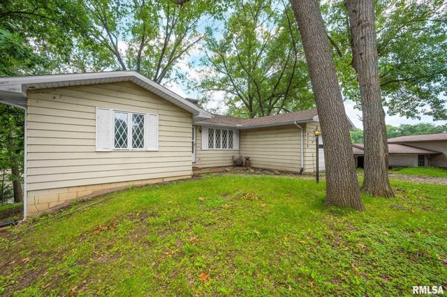 4330 S Banbury Cove, Mapleton, IL 61547