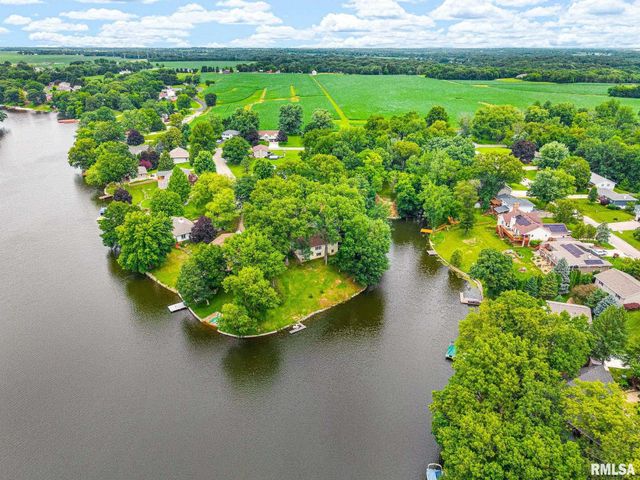 4330 S Banbury Cove, Mapleton, IL 61547