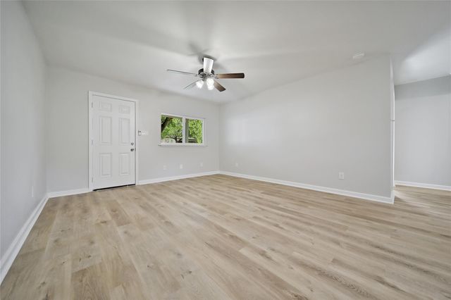 11712 White Cedar Street, Willis, TX 77318