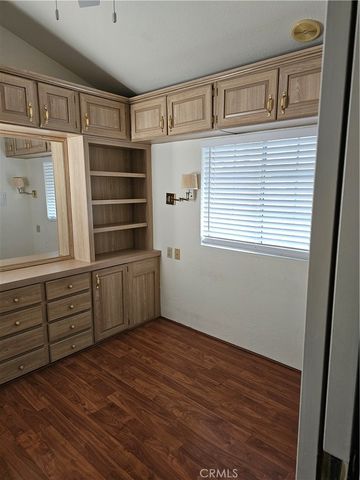 1295 S Cawston Avenue 490, Hemet, CA 92545