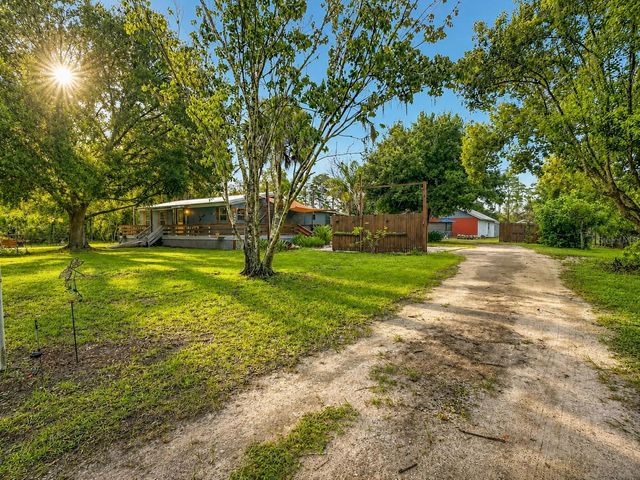 9385 CONCORD ROAD, St Cloud, FL 34773