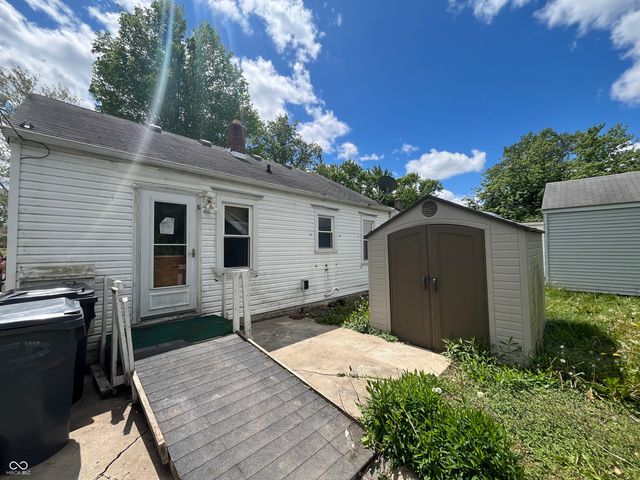 712 N Parkway Drive, Anderson, IN 46013