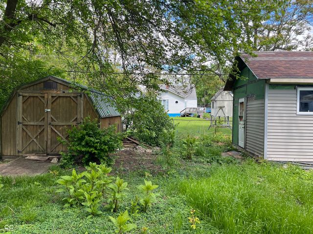 712 N Parkway Drive, Anderson, IN 46013