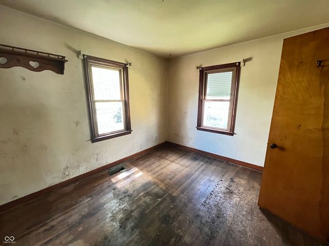 712 N Parkway Drive, Anderson, IN 46013