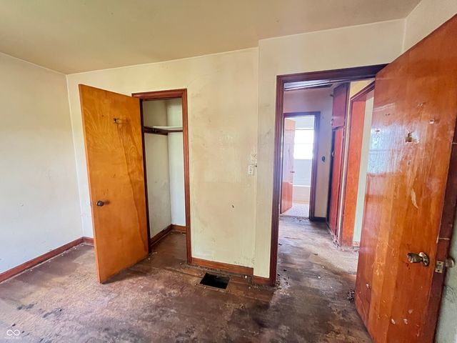 712 N Parkway Drive, Anderson, IN 46013