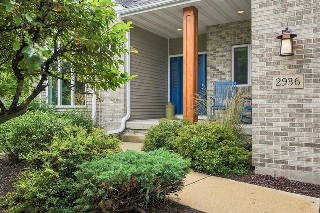 2936 Maple Run Drive, Madison, WI 53719