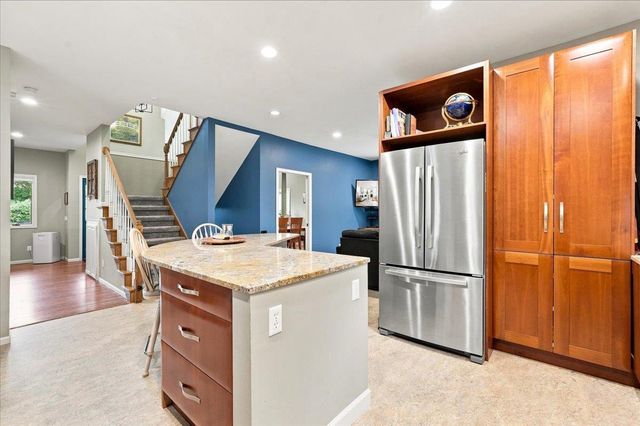2936 Maple Run Drive, Madison, WI 53719