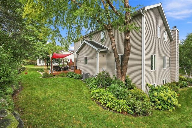 2936 Maple Run Drive, Madison, WI 53719