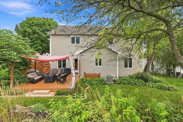 2936 Maple Run Drive, Madison, WI 53719
