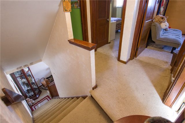 931 Liberty St, Mckees Rocks, PA 15136