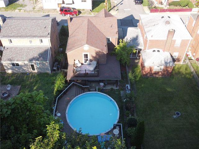 931 Liberty St, Mckees Rocks, PA 15136
