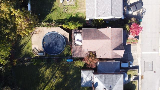 931 Liberty St, Mckees Rocks, PA 15136