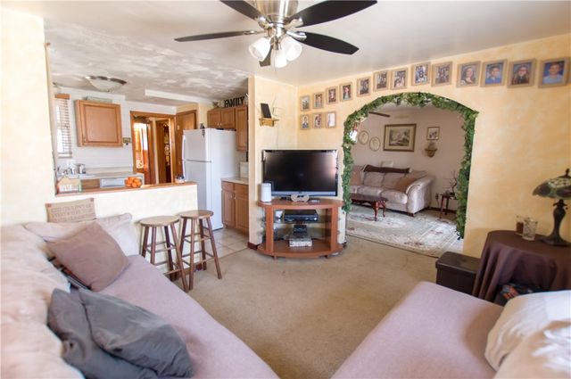 931 Liberty St, Mckees Rocks, PA 15136