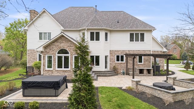 5418 Cayman Drive, Carmel, IN 46033