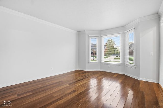 5418 Cayman Drive, Carmel, IN 46033