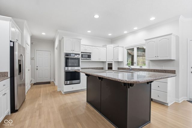 5418 Cayman Drive, Carmel, IN 46033