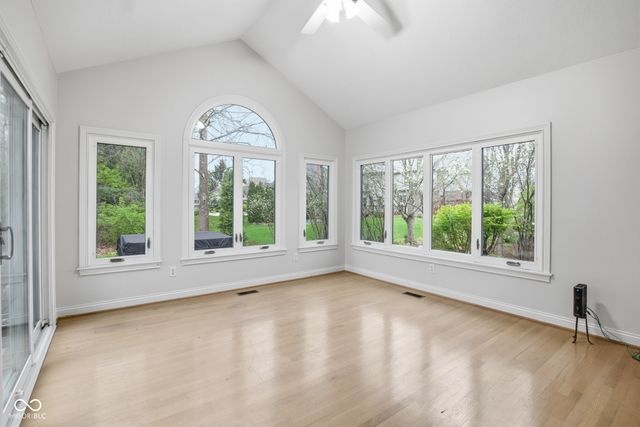 5418 Cayman Drive, Carmel, IN 46033