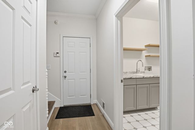 5418 Cayman Drive, Carmel, IN 46033