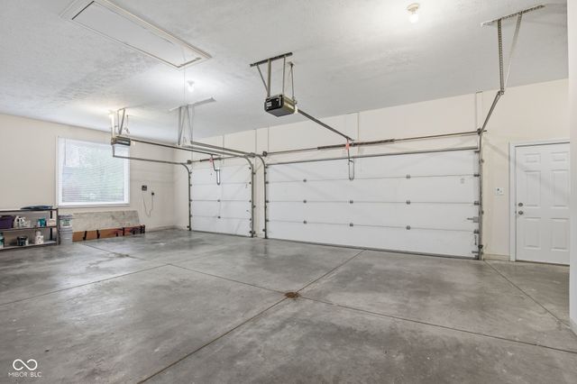 5418 Cayman Drive, Carmel, IN 46033