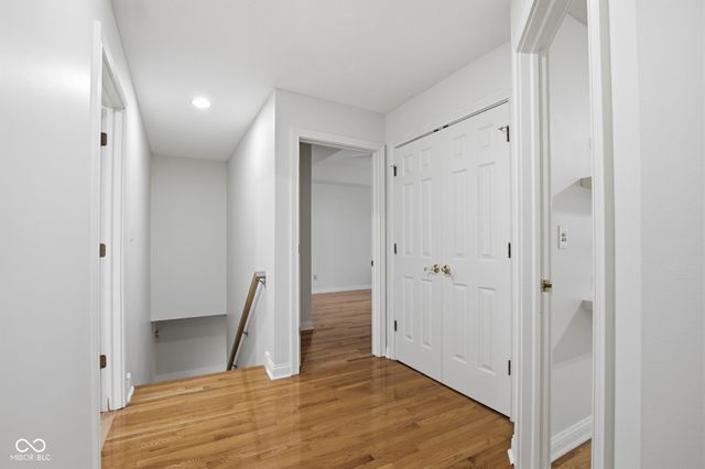 5418 Cayman Drive, Carmel, IN 46033