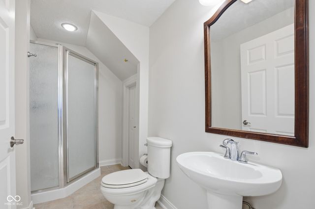5418 Cayman Drive, Carmel, IN 46033