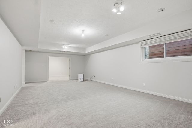 5418 Cayman Drive, Carmel, IN 46033