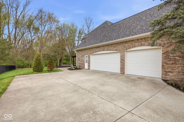 5418 Cayman Drive, Carmel, IN 46033