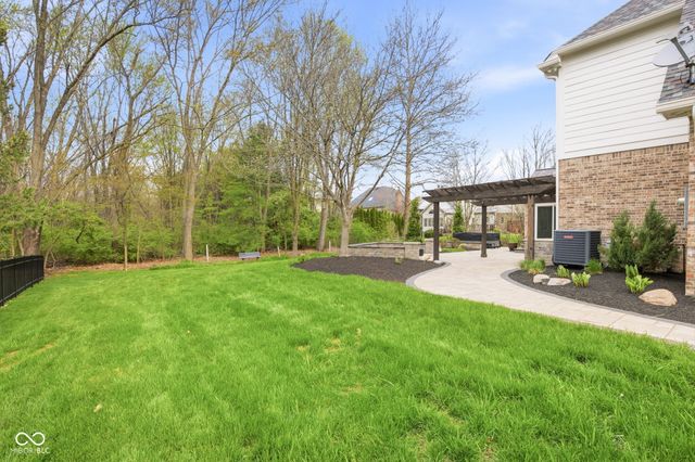5418 Cayman Drive, Carmel, IN 46033
