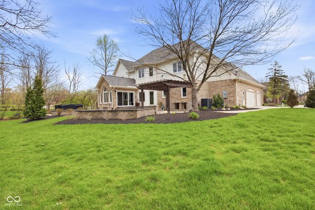 5418 Cayman Drive, Carmel, IN 46033